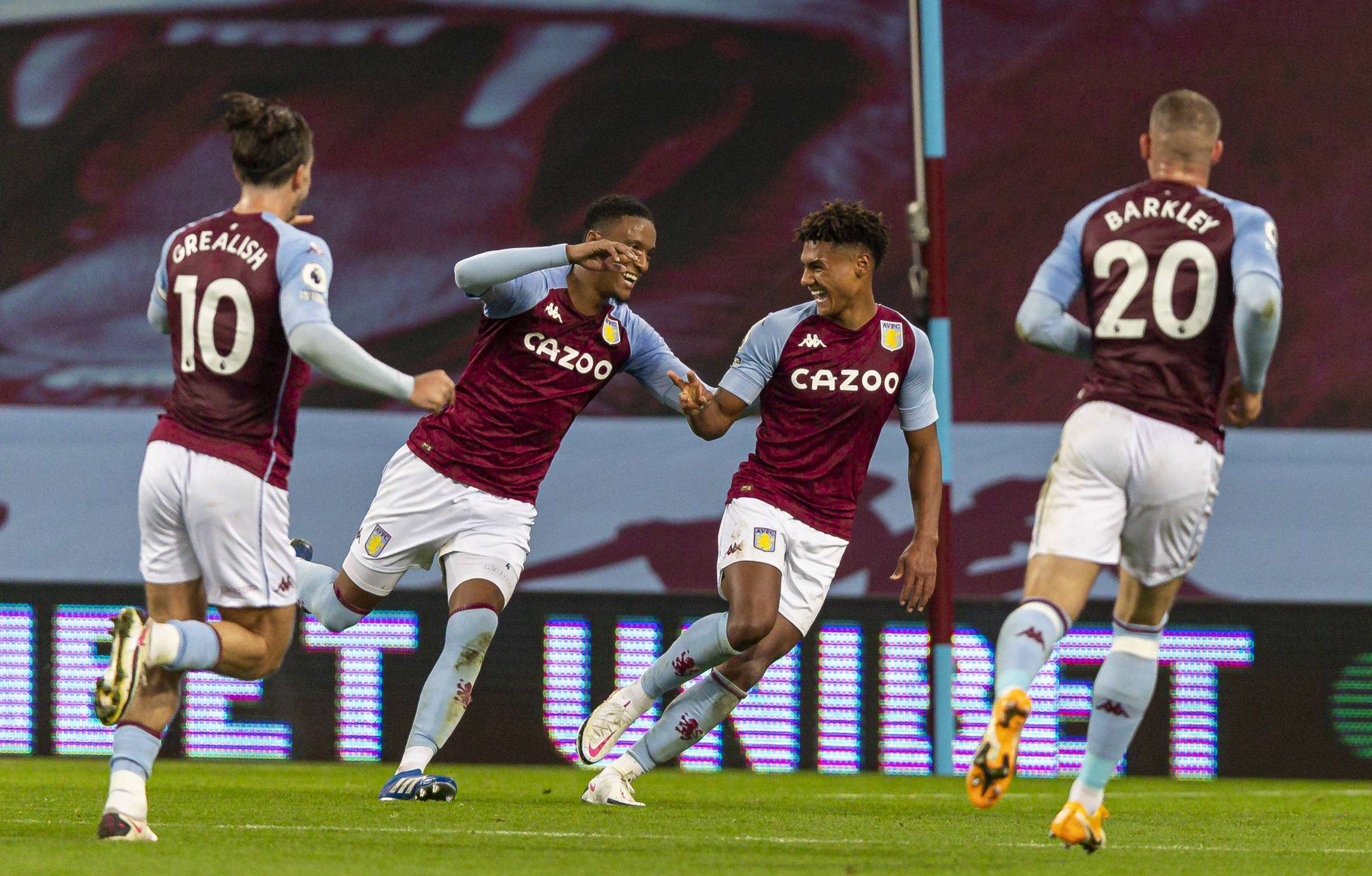 门将长传助攻惊艳全场